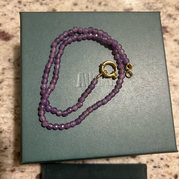 Aurate purple aura necklace - Picture 3 of 5